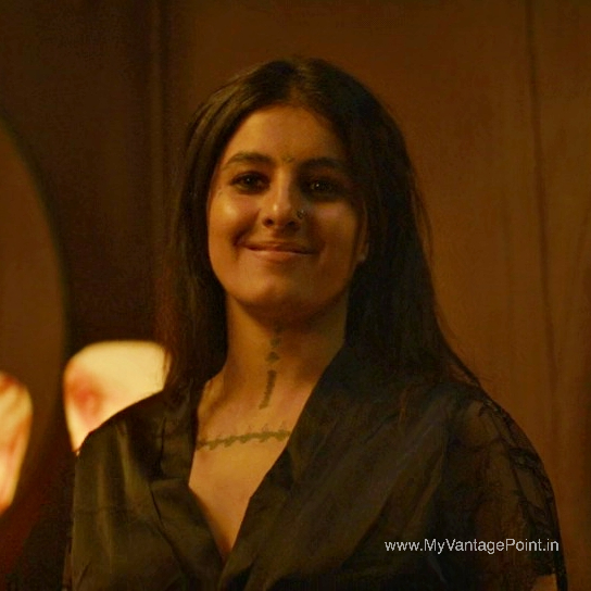 smiling-beauty-isha-talwar-in-saas-bahu-aur-flamingo