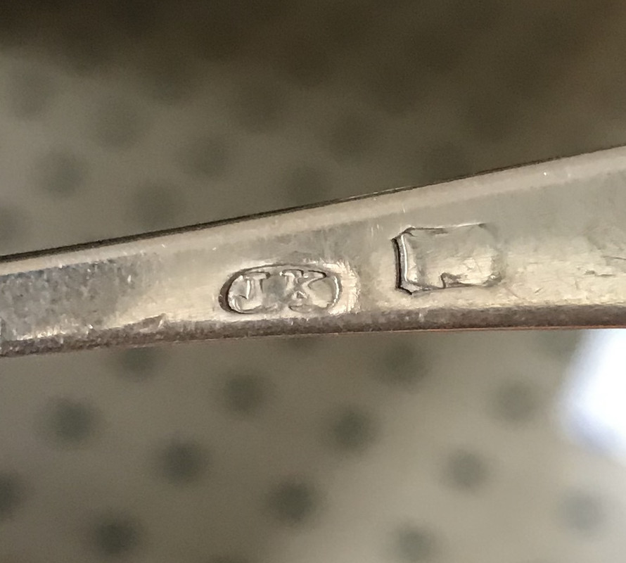 C36175D0-5F35-4D84-9982-A03015C2984B