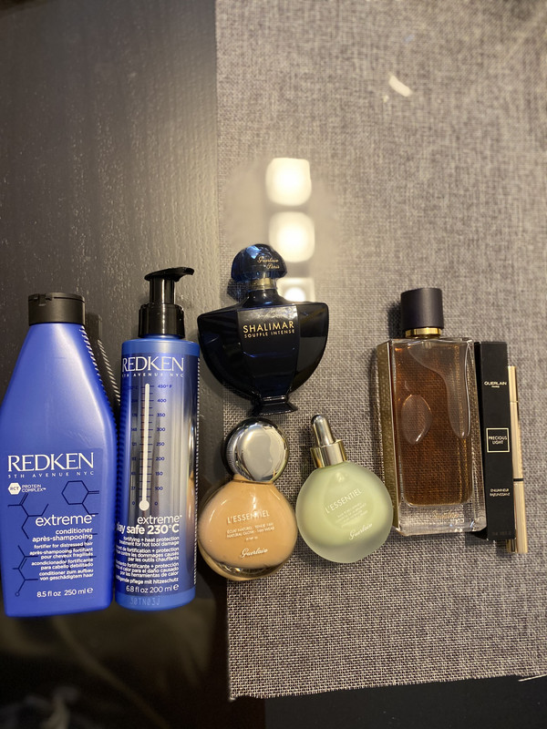 4862B924-20AB-40C8-AFE7-C05F8A17D880