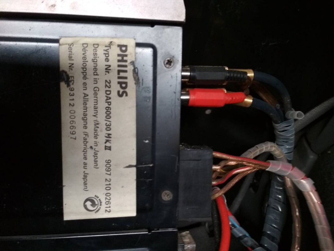 D2B9FD54-C3D7-43E8-B7A7-BF32341F9857