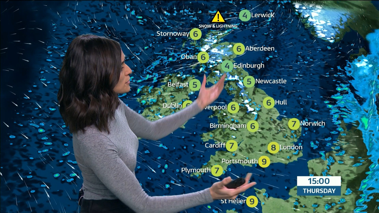 ITV Lunchtime News_20220224_13301355.ts_snapshot_22.25.114