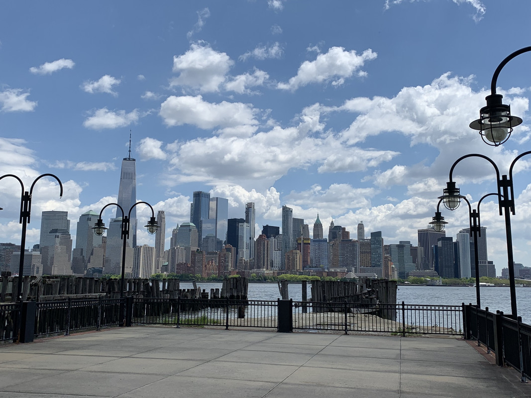 77789163-1960-4BA0-BA1E-35AF2204043B