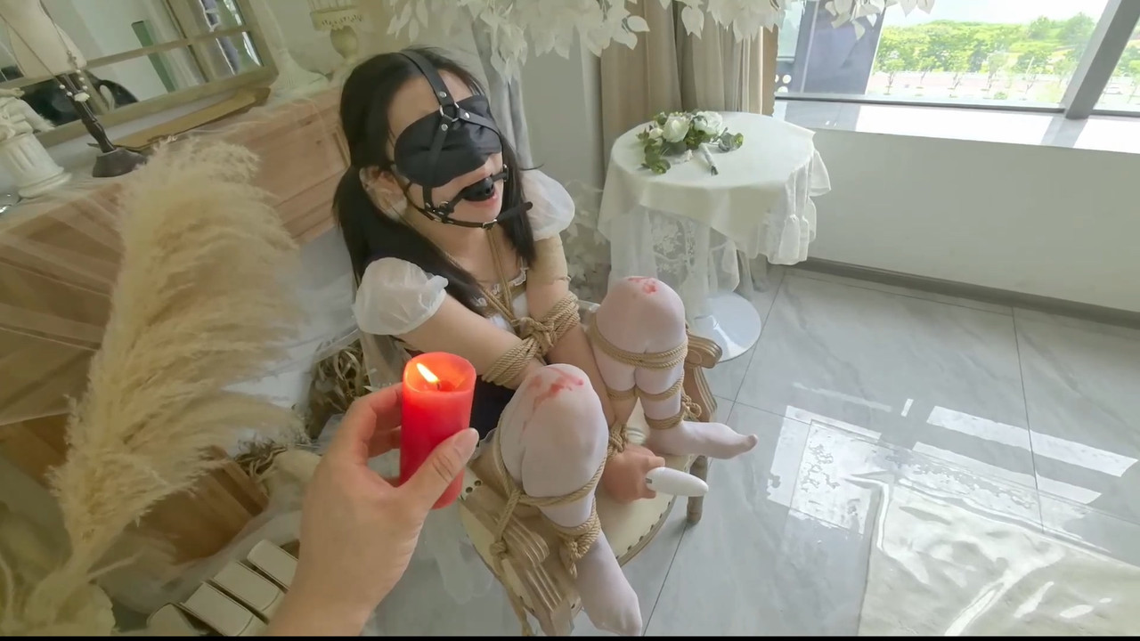 FXX 白丝死库水.mp4_20250605_091844.457