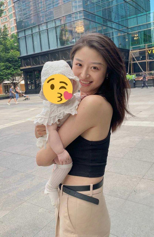 X1福建莆田 28岁 少妇 邢素茹 甜美型御姐 长相笑容机具感染力 (1)