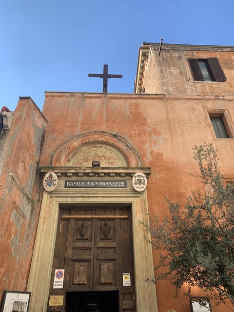 Sofía - Roma. Un viaje combinado para estas Navidades. - Blogs de Europa - Año Nuevo 2025 ¡Qué mejor que empezarlo en Roma! (4)