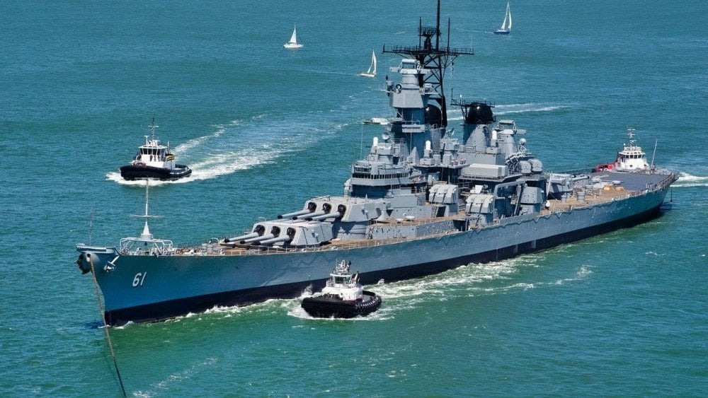 USS-Iowa-Battleship.jpg
