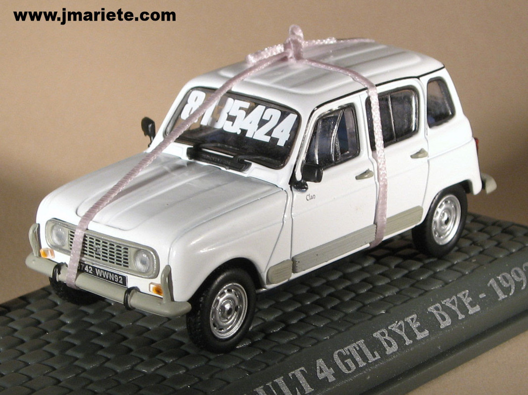 08 RENAULT 4 la 8 135 424ième R4, une R4 GTL Cla