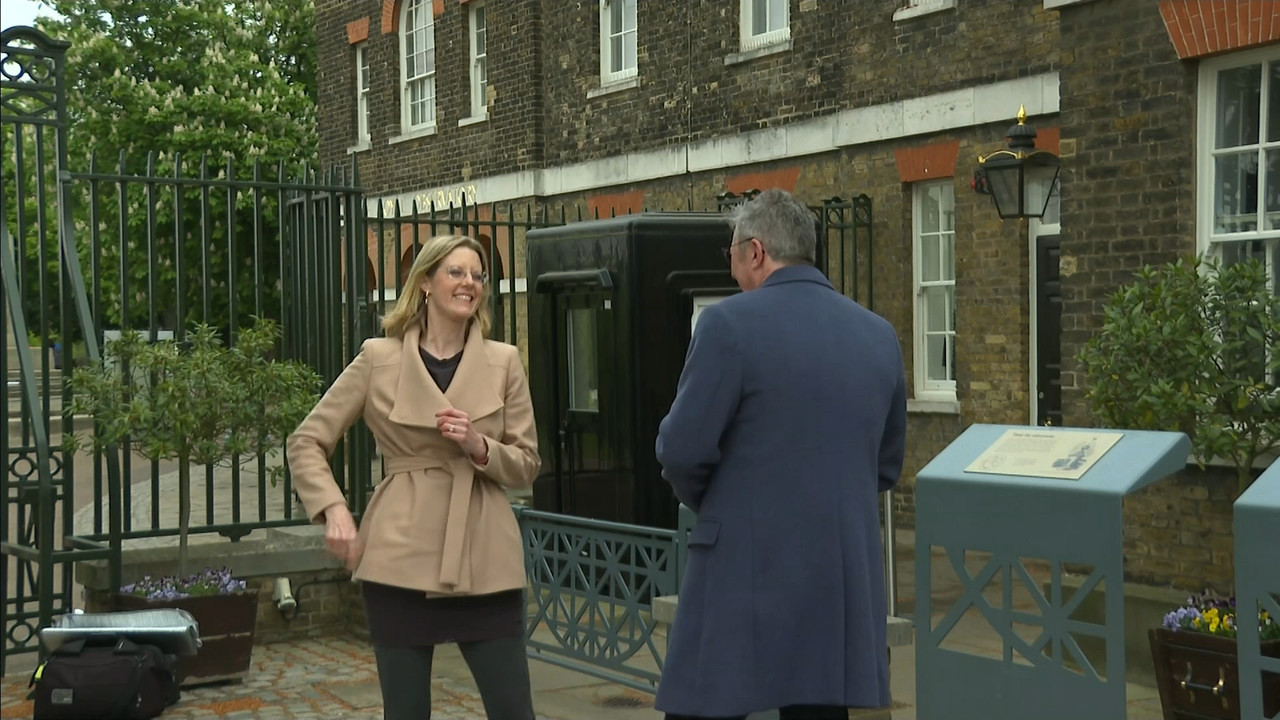 ITV News London_20220516_18001830.mts_snapshot_25.09.828