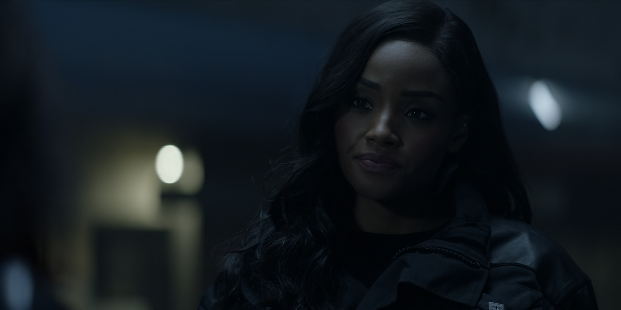 Batwoman.S02E05.Gore.on.Canvas.1080p.10bit.AMZN.WEB-DL.DDP5.1.HEVC-Vyndros.mkv_snapshot_18.14_[2021.