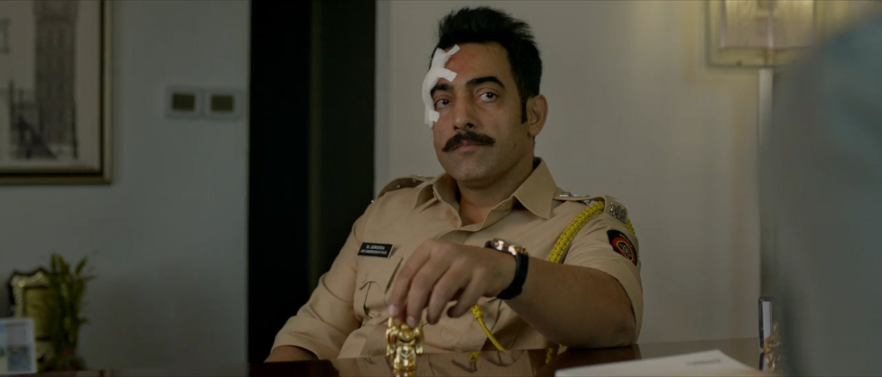 Andhadhun 2018 WebRip [Hindi] 480p 720p ESub Screenshot