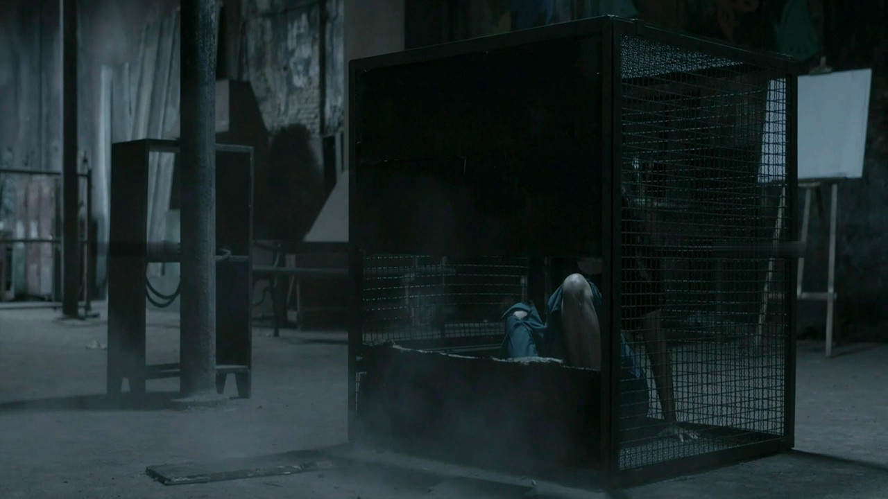 Honey Rose Hot Scenes from Pattpuchi.mp4_snapshot_01.37.220