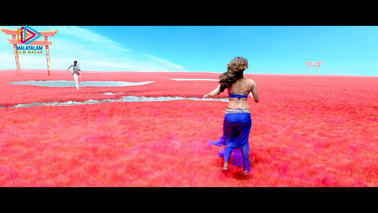 Samantha Hot Song 01 Alludu seenu 4K  sourch.mp4_snapshot_01.42.926