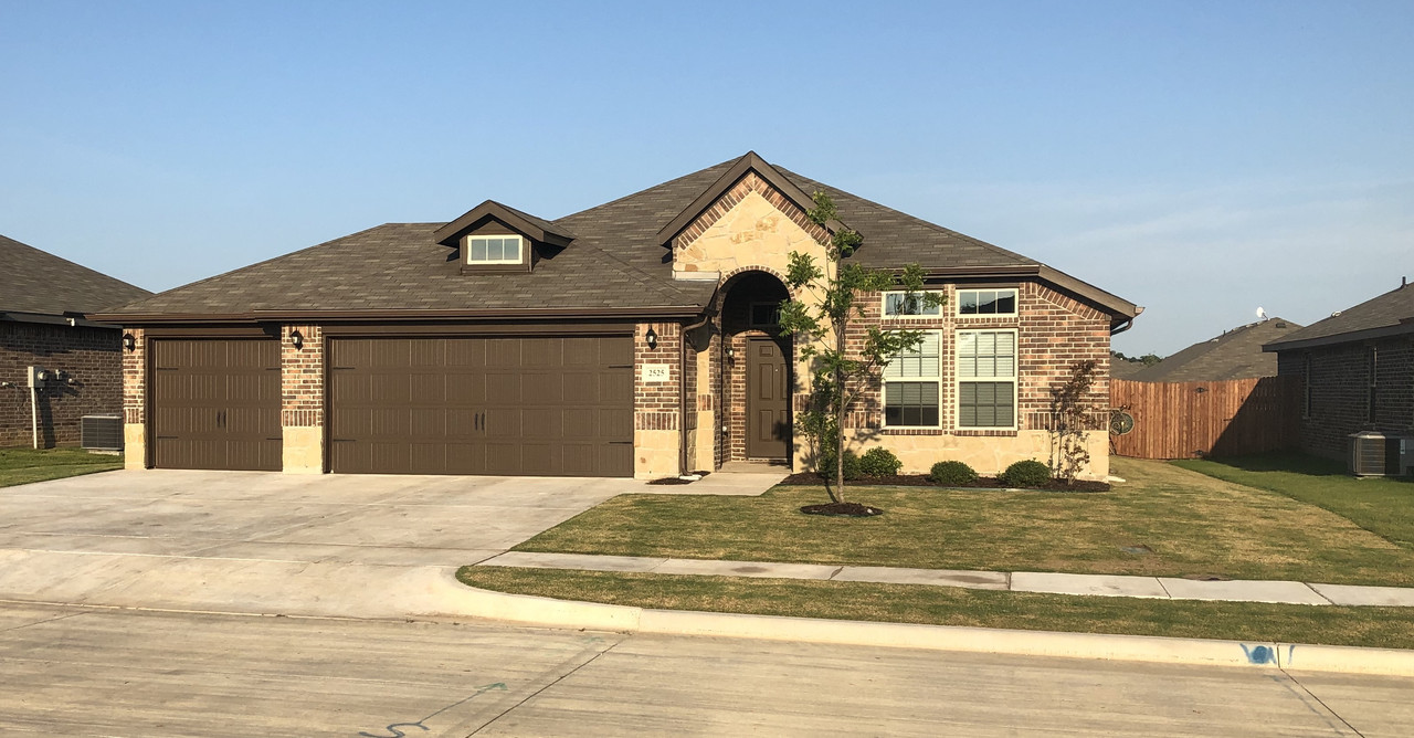 59E4BA11-B3F5-4C5A-B6E6-F172097207E0