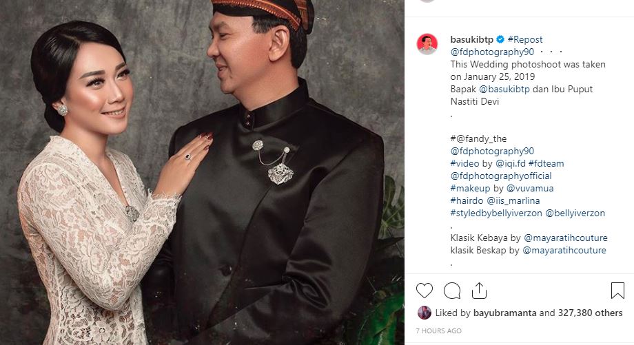 Foto pernikahan Ahok dan Puput