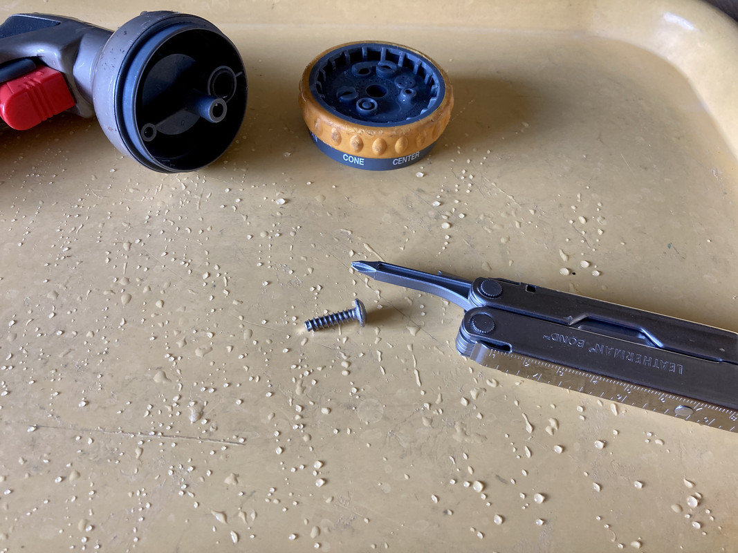 8CB885C3-9575-4003-814D-81D2B9753438