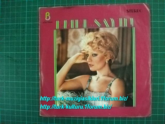 Emel Sayin Yudum Yudum Ic Unut Git Sevme Beni (2)