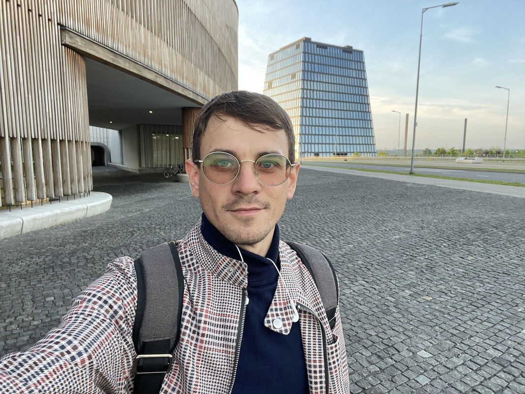 72056889-1D21-414A-ACD4-35268C3C81FF