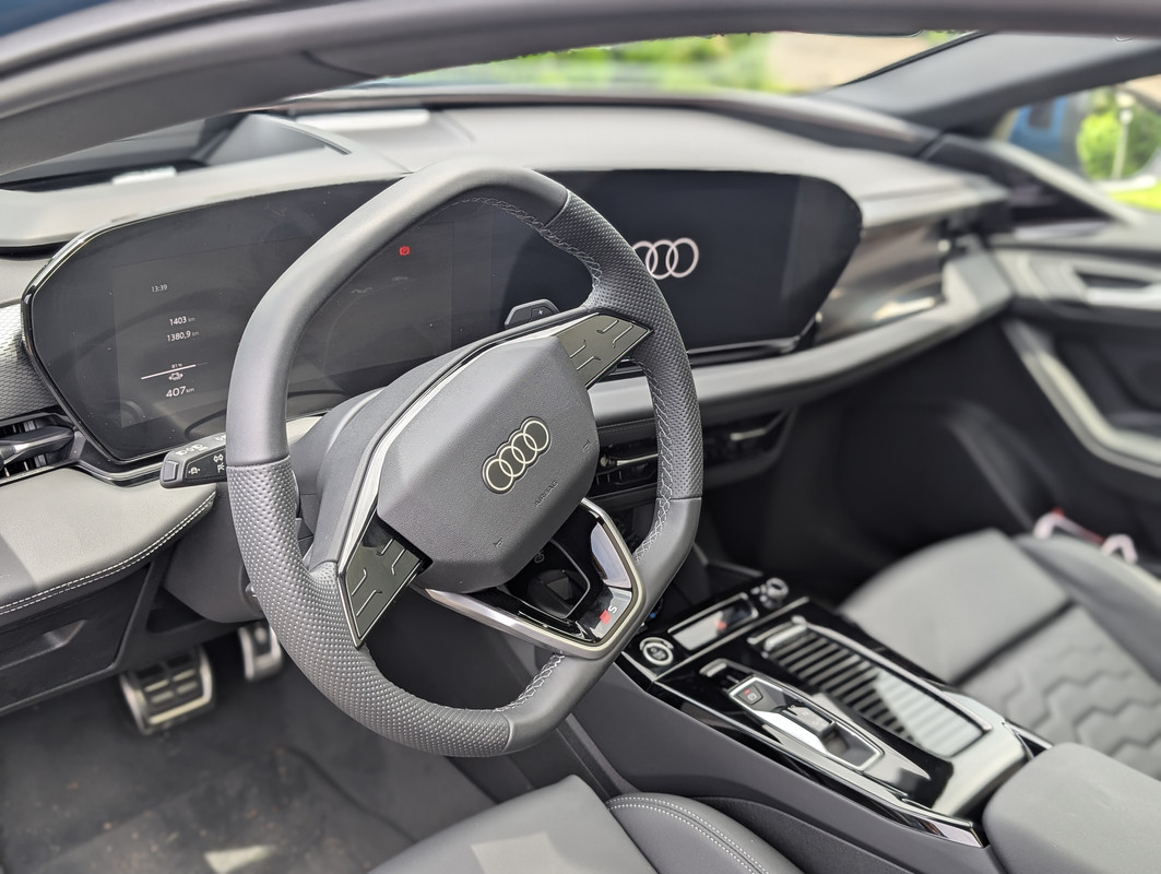 PXL_20250615_113921449.PORTRAIT