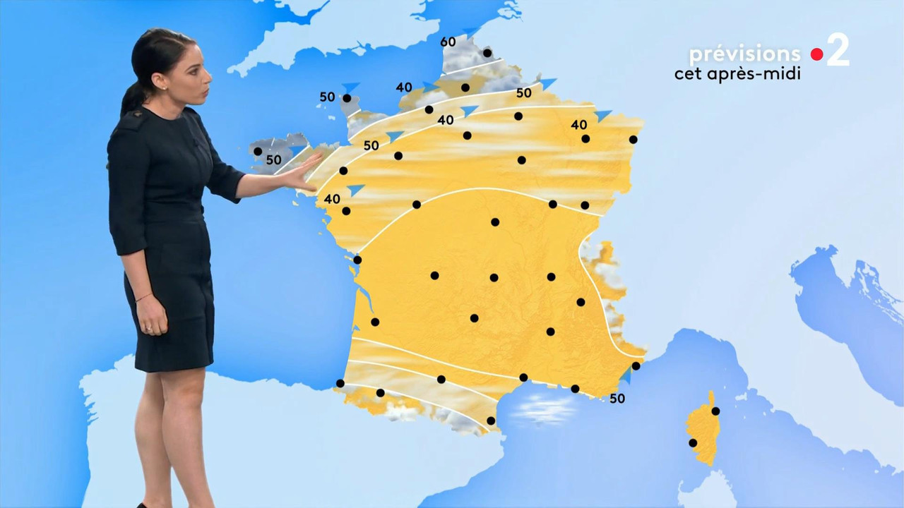 Virginie Hilssone 2020-07-09.mp4_snapshot_00.22_[2020.08.21_00.42.24]