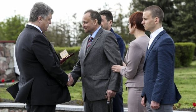 Porosenko-02.jpg