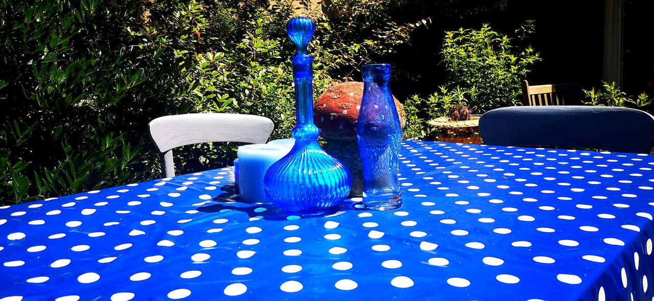 blue-polka-dot-table.jpg