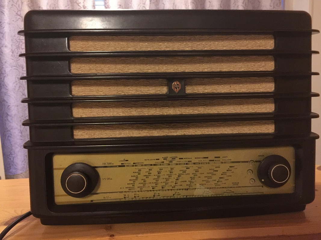 Questions Pi In Old Radio Cabinet Possible Raspberry Pi Forums