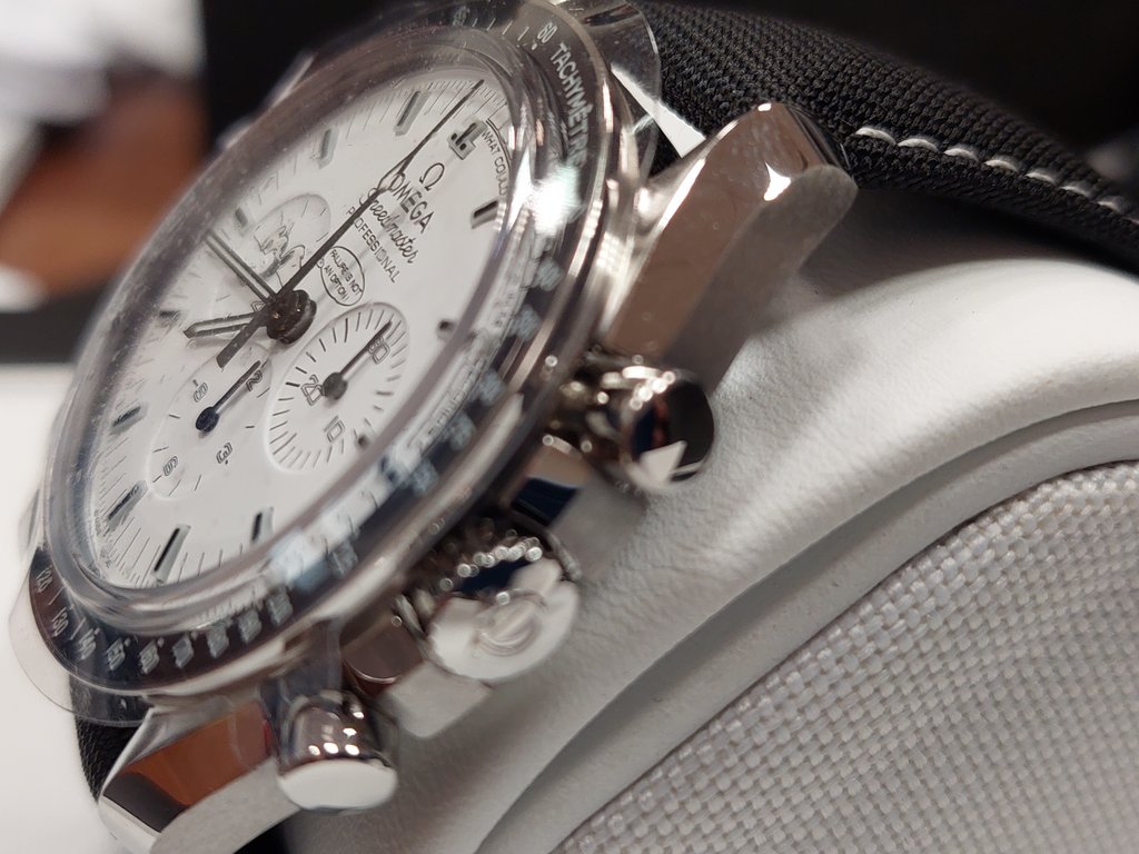 Vendo Omega Speedmaster Apollo 13 Silver Snoopy Award