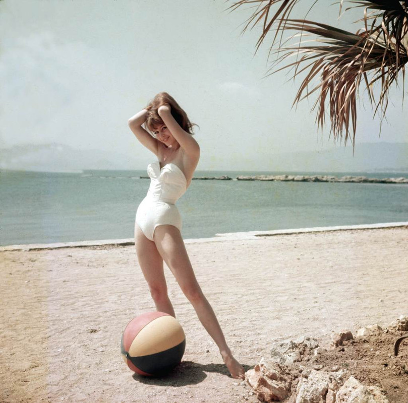 Bardot_Brigitte_me12