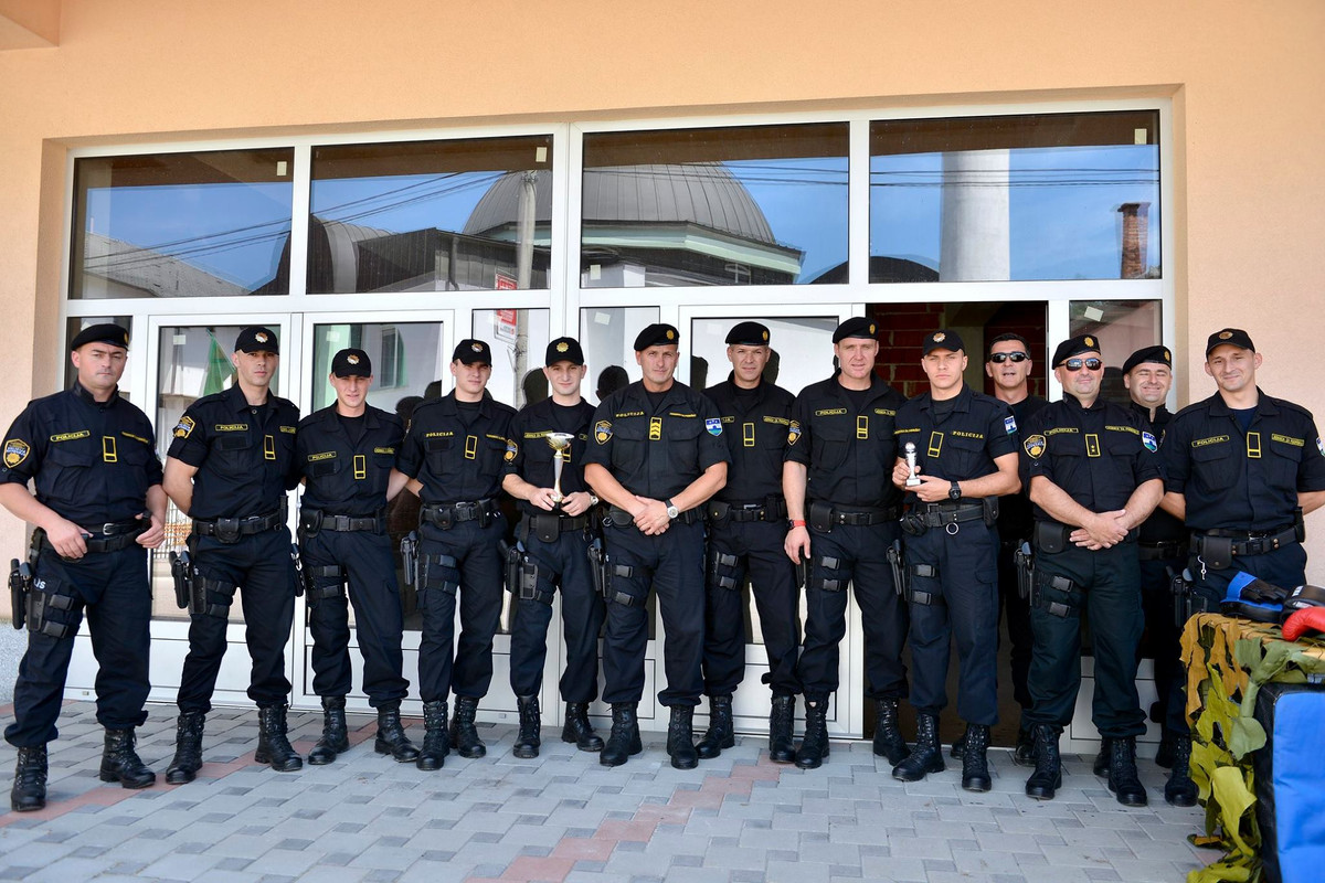 dan-policije-usk-buzim