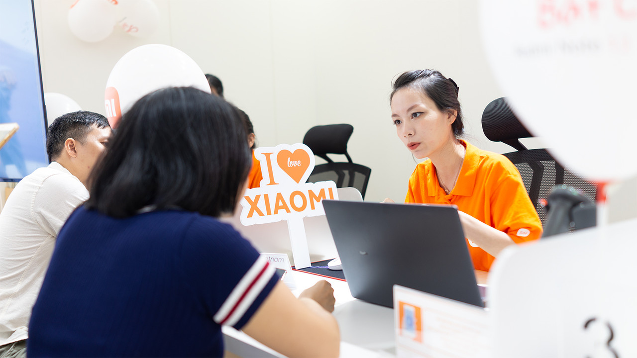 Xiaomi-khai-tr-ng-Trung-t-m-b-o-h-nh-m-i-t-i-H-N-i-kh-ng-nh-cam-k-t-u-t-d-i-h-n-t-i-Vi-t-Nam.jpg