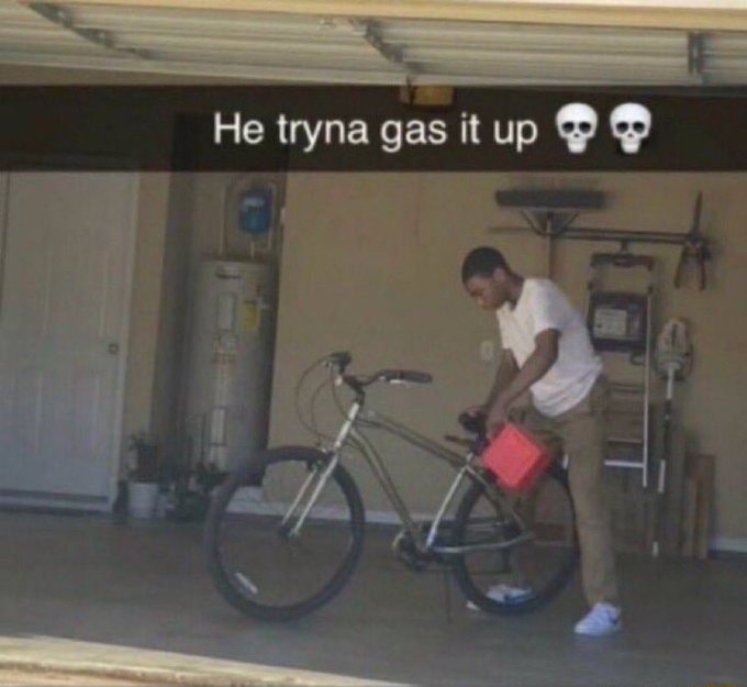 https://i.postimg.cc/j2vzR67P/He-Tryin-To-Gas-It-Up.jpg