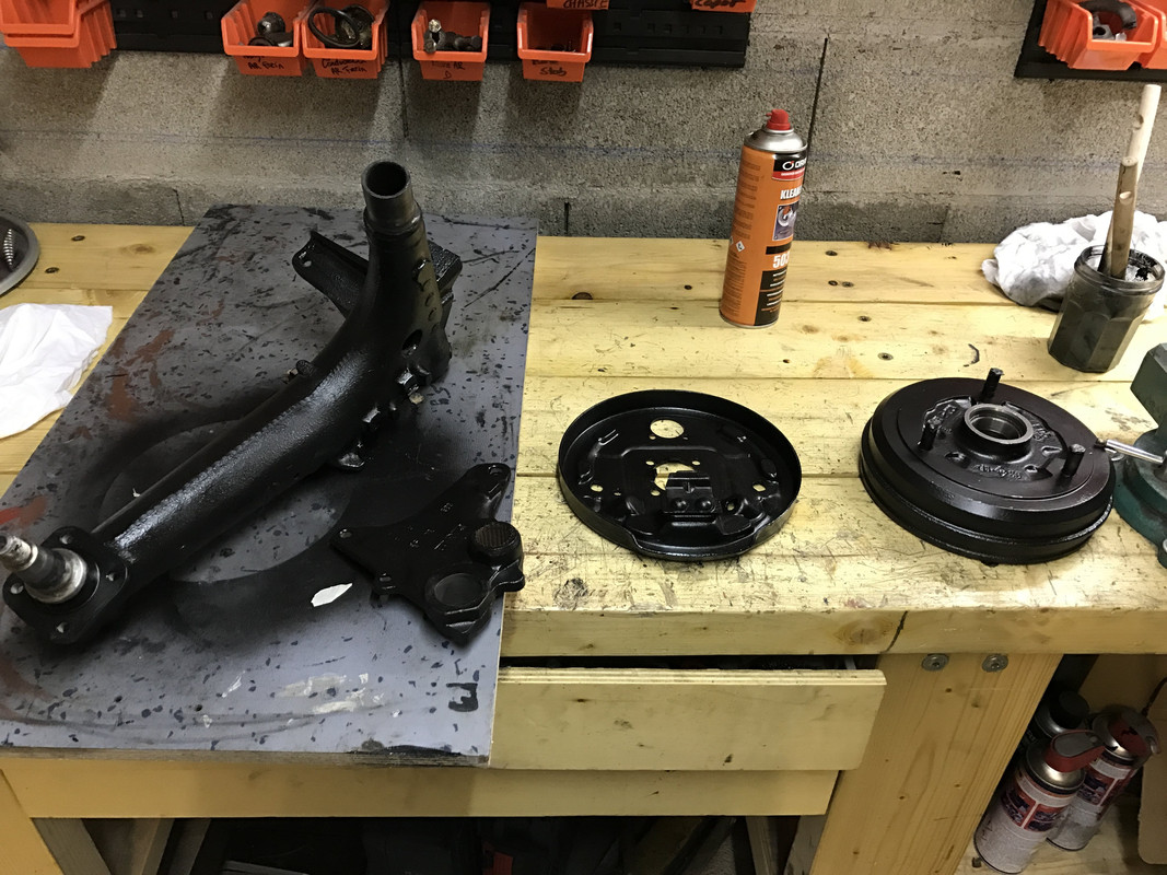 Restauration 4L (1049)