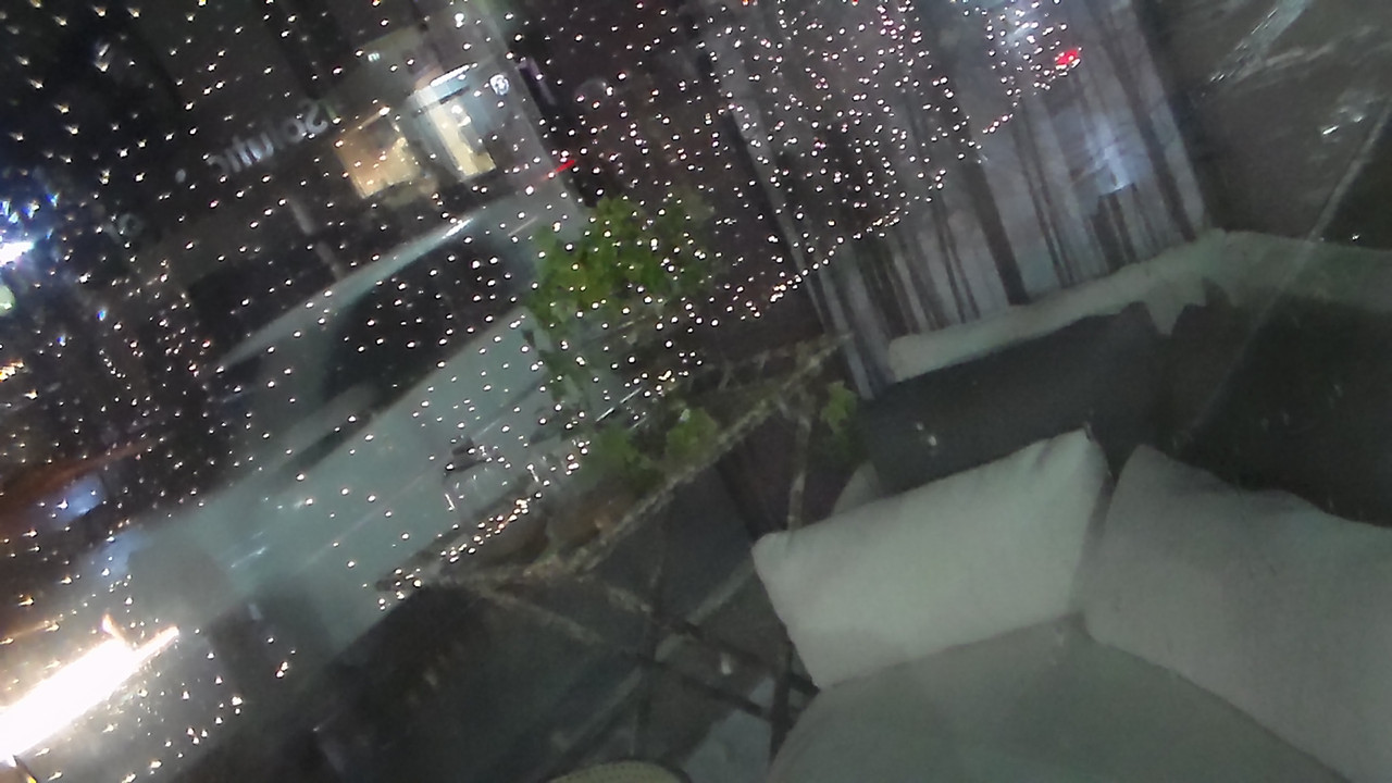 4.1.a stranger is watching get it like the higgins clark book I (also the 3 scenario phenomenon)