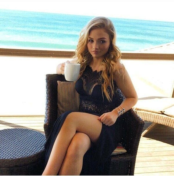 https://i.postimg.cc/j2xqQgVW/600full-natalie-alyn-lind.jpg