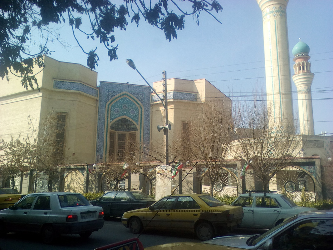 مصلی تبریز آدرس مصلی تبریز عکس از مصلی تبریز مصلی باشکوه تبریز ایران خیابان امام ارگ علیشاه کتابخانه