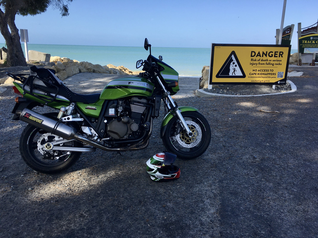 D0DCC6CD-B0CD-4169-9B6B-6E5A02AA3847