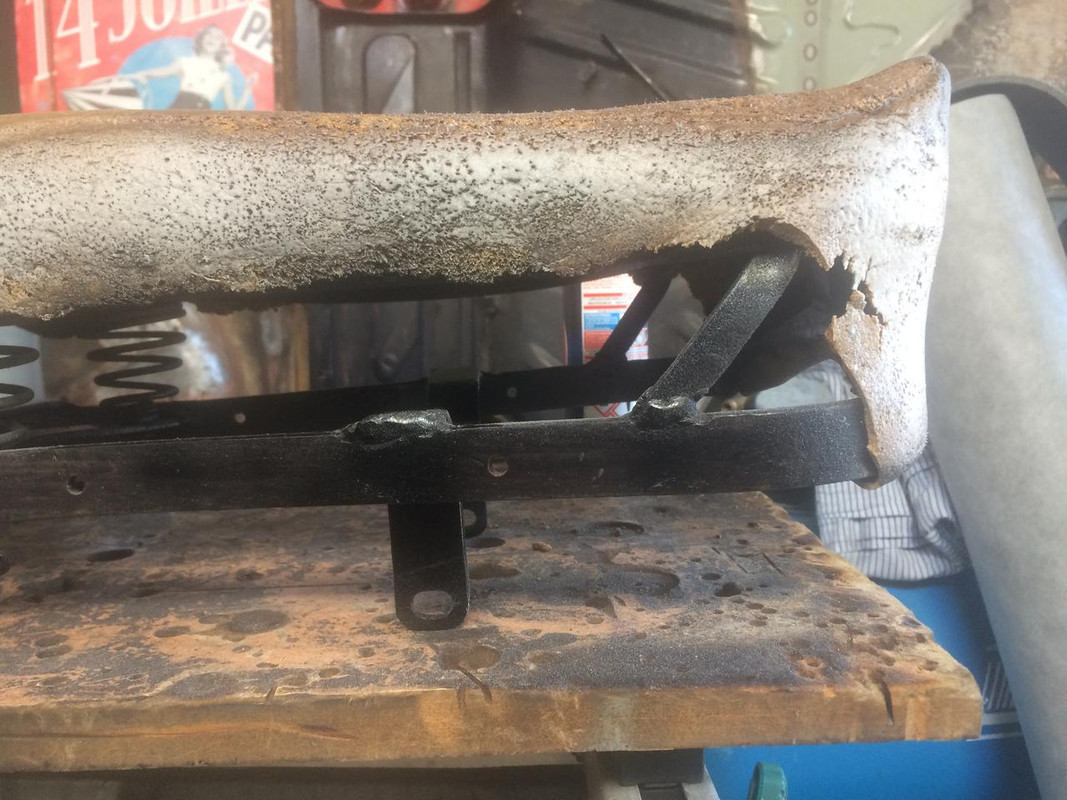 7E82853F-EBDD-49C0-B4BC-10D0B1BCE9B5