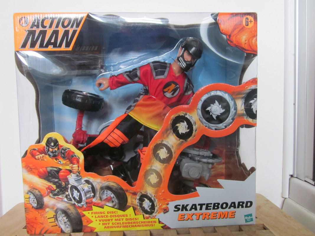 Extreme Sports figures, carded sets and vehicles.  IMG-3131