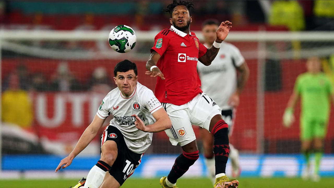 Manchester United aplasta al Charlton y avanza a Semis de la Carabao Cup