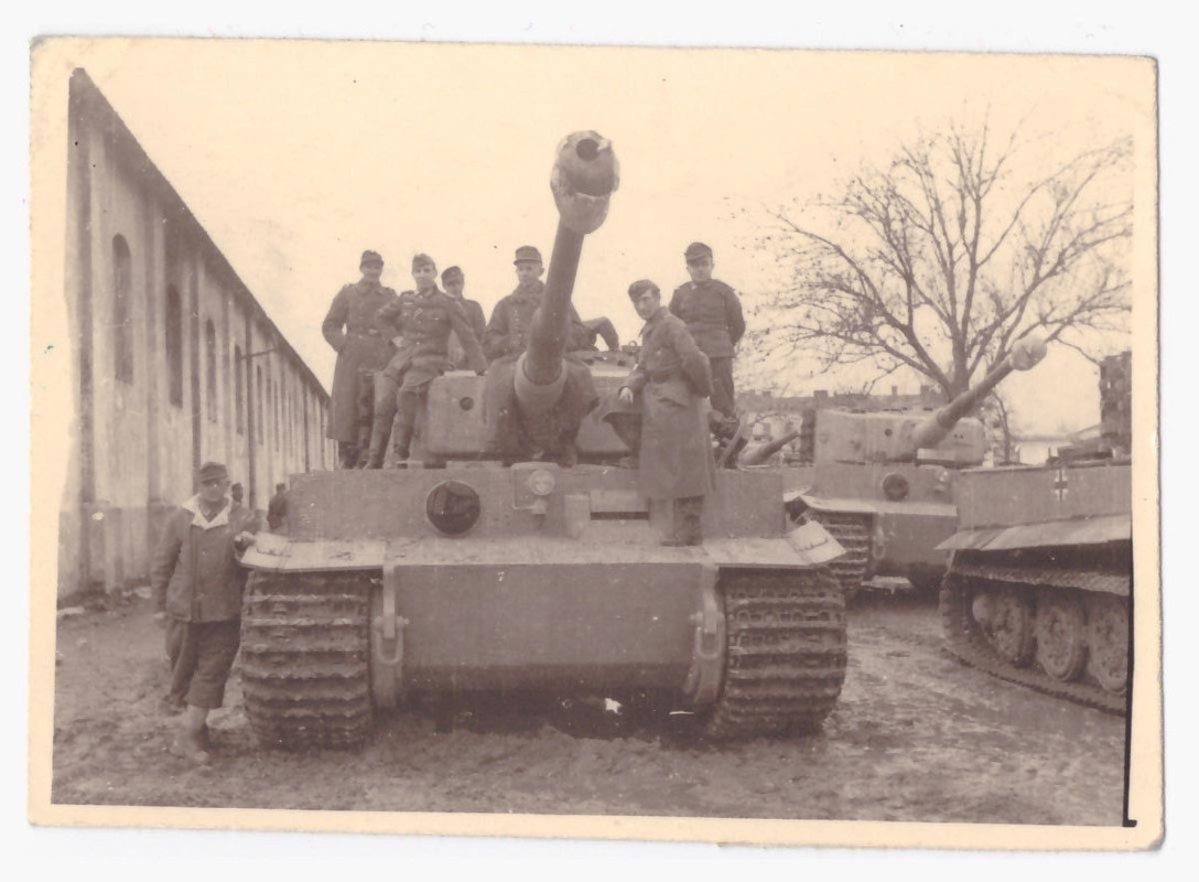 1832505D-31EA-4F58-A3EE-DAB466B0FD39