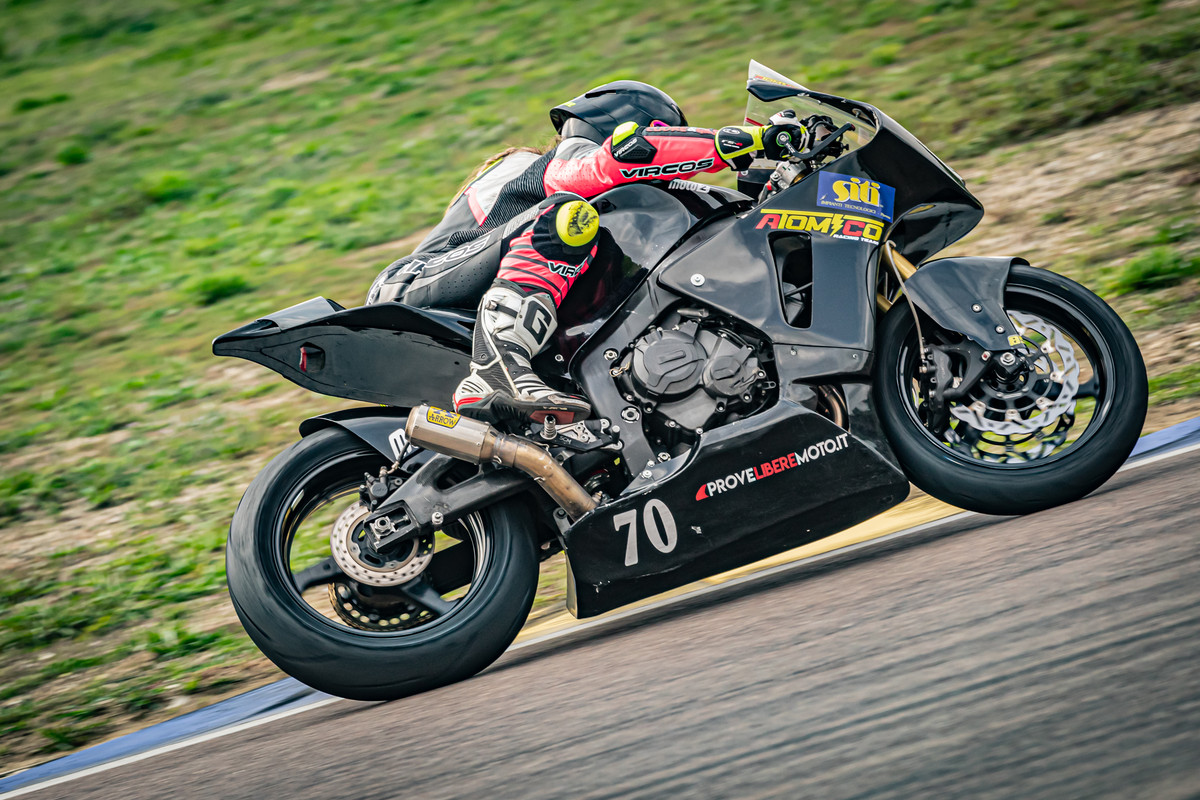 353D810A-B8D2-471D-BC33-F924E54D6962