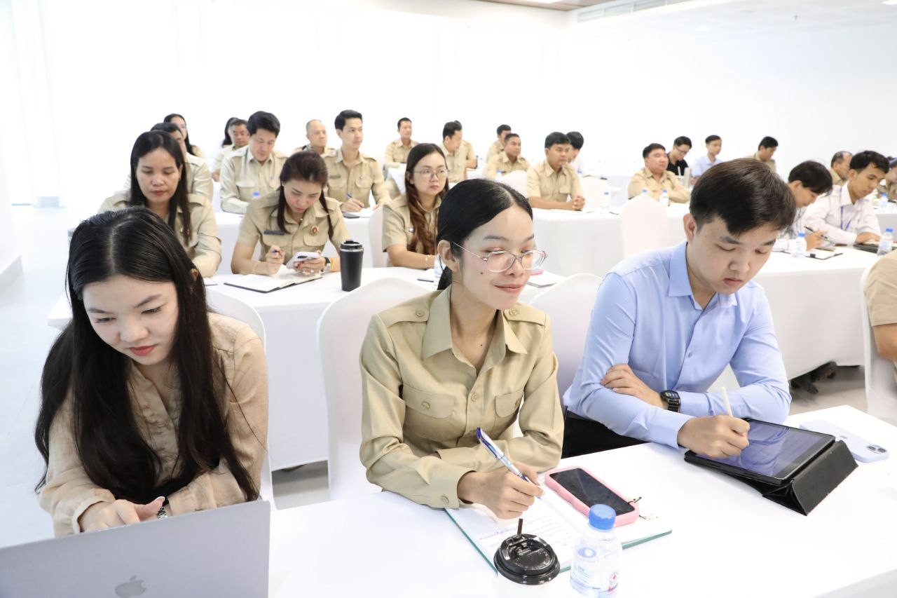 parliament officials learn gemini notebooklm cambodia news 2026 234680
