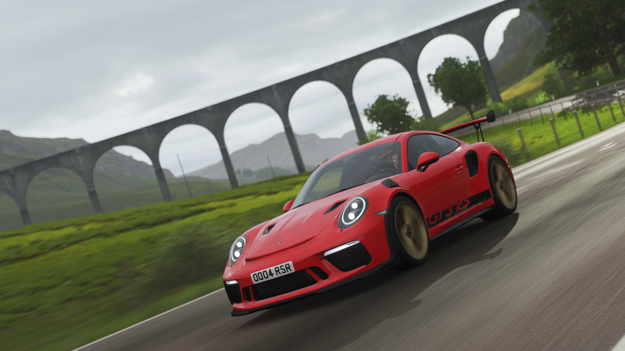 FH4-Porsche-911-GT3-RS-13.png