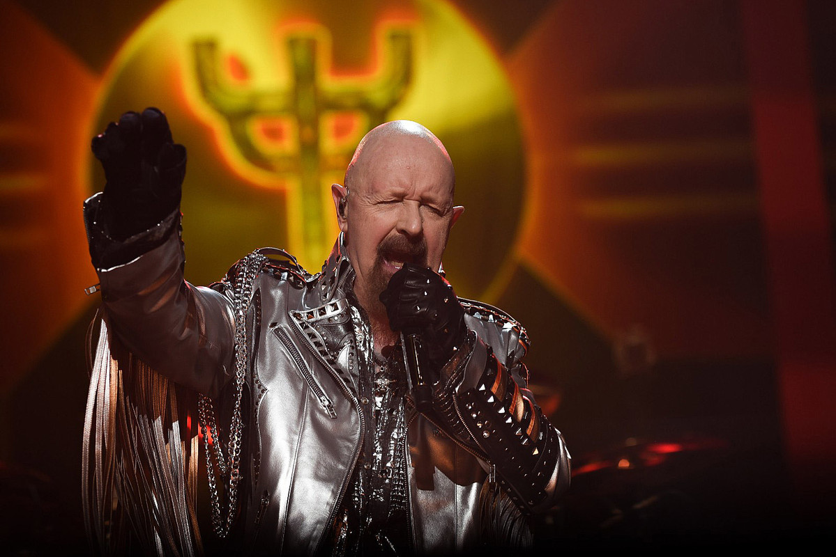 judaspriest-nassaucoliseum-01