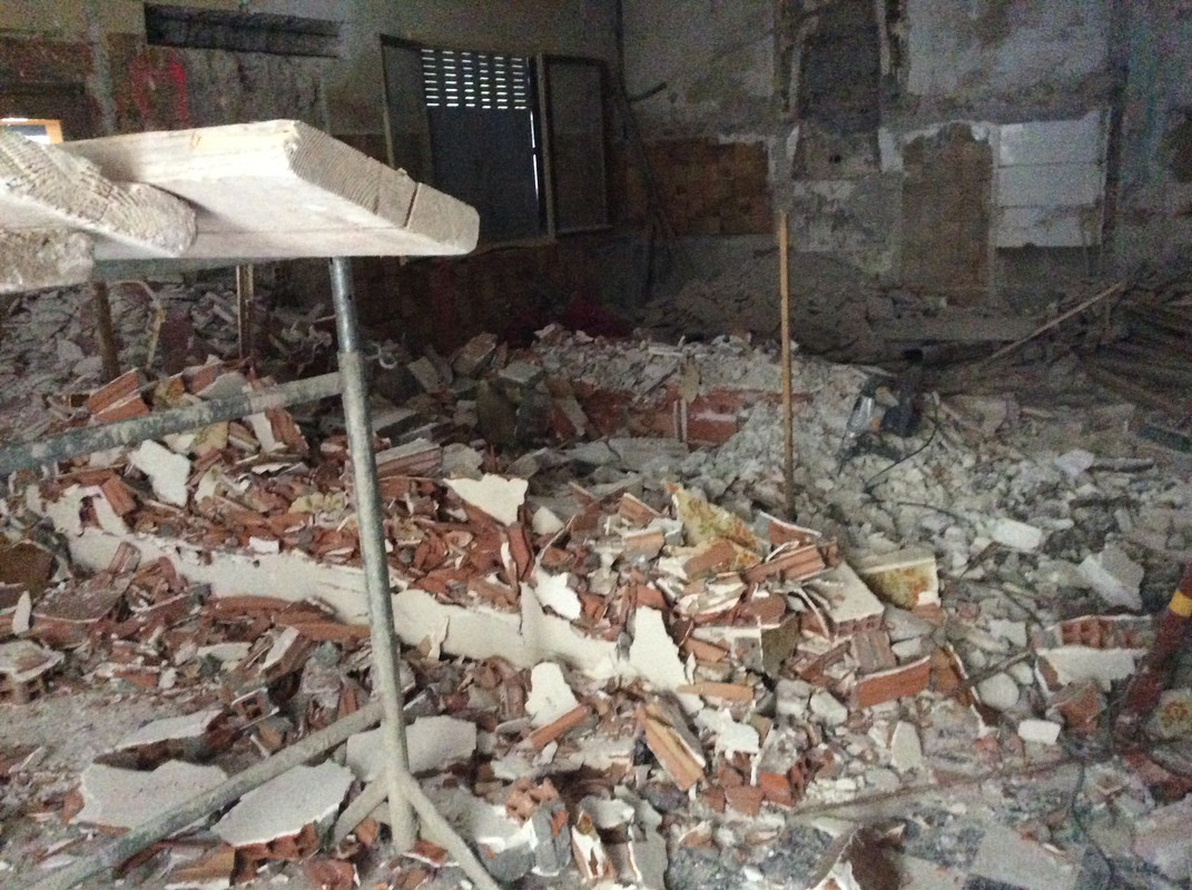 15D9CEE2-5288-4074-9B7A-BCF87D845D41