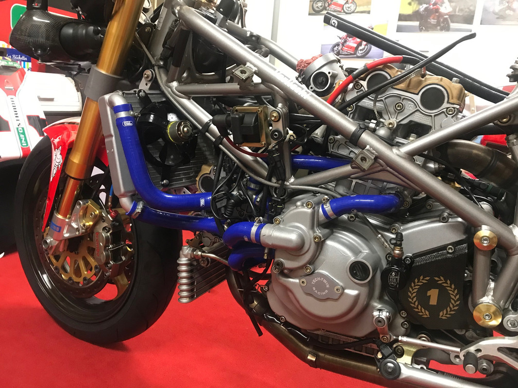 90B28BA4-D1E2-469D-9A8D-F7AD911B014D