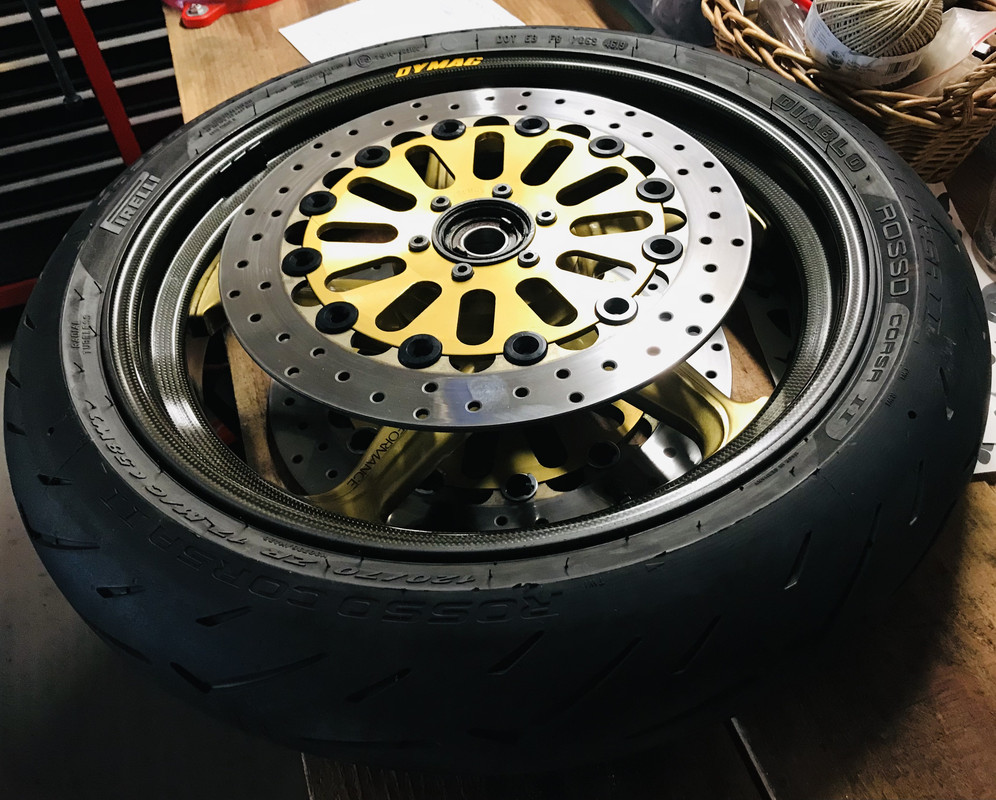 94B0DA85-E8EB-4868-A54B-71B4F7458039