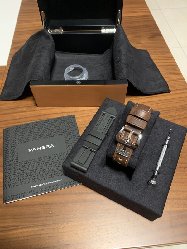 37B3048D-5122-4C02-8275-1F3E34117D60