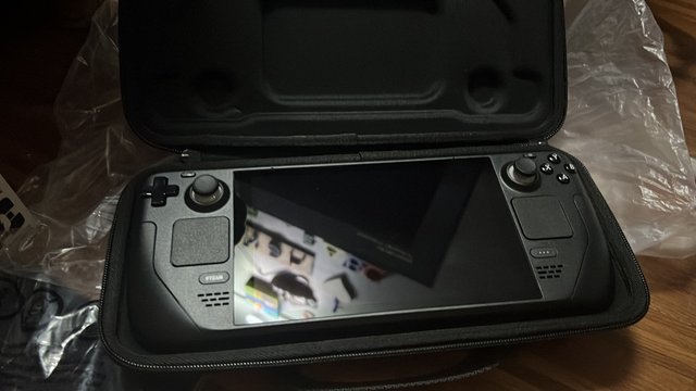 7C7DE6F6-CFB7-462D-898A-442B2DE5E47D