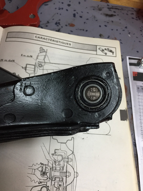 Restauration 4L (856)